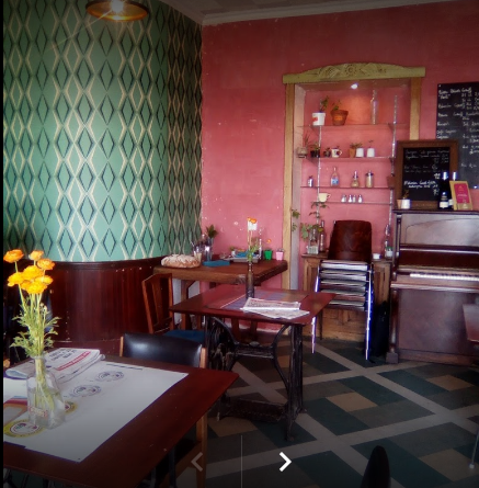 salle de restaurant des filets bleus