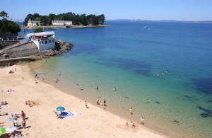 la plage du centre ville de Douarnenez