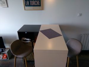 table haute location studio douarnenez